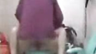 پتلی پورن بزرگسال سنہرے بالوں والی کدال لیزا گلاب ایک کے سر پر ، پی او وی ویڈیو